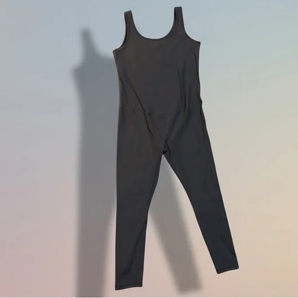 Isabel Maternity by Ingrid & Isabel Black Jumpsuit Size XXL - Bumpsuit - Picture 3 of 5